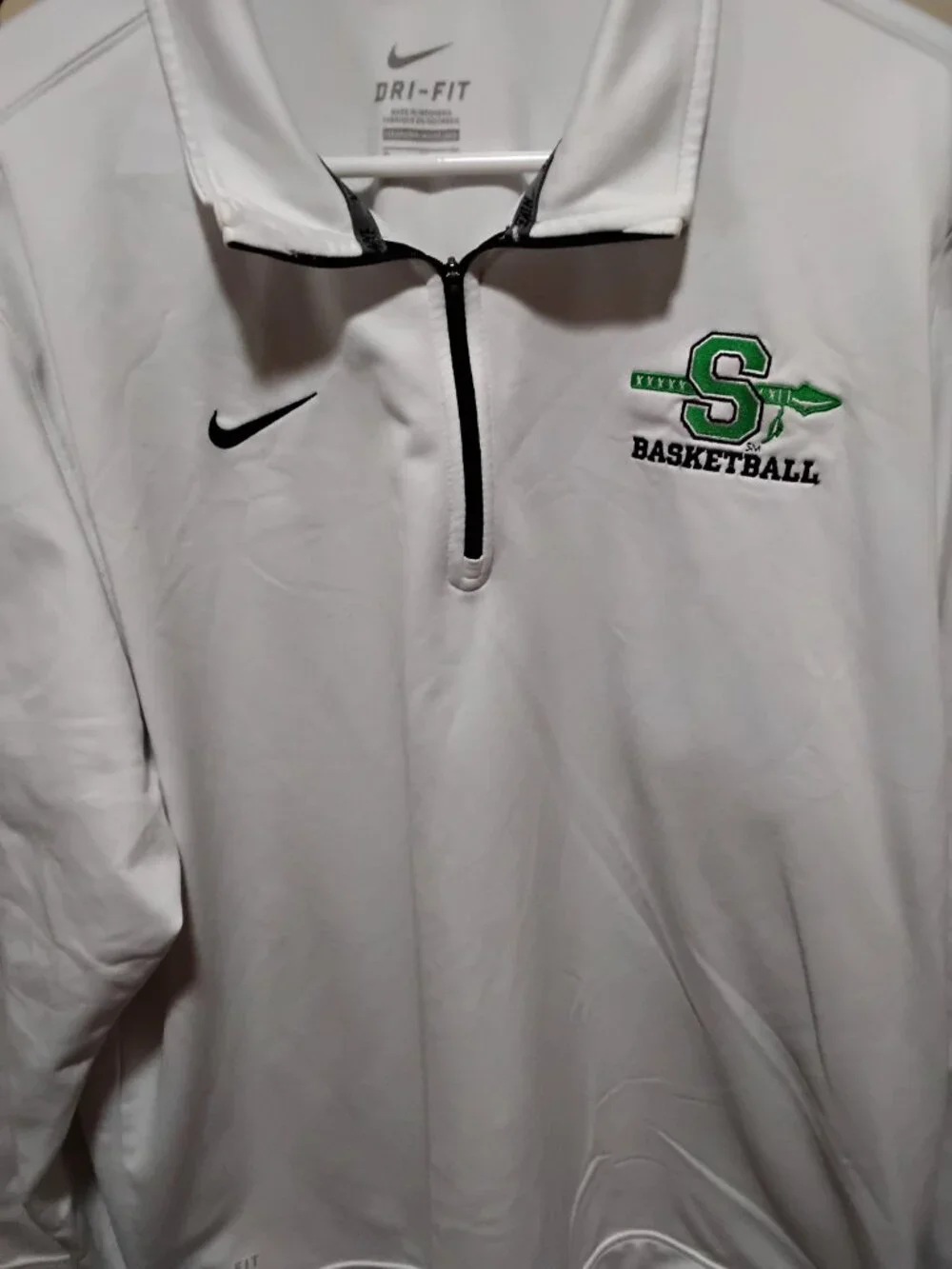 Nike Dri-FIT Southeastern Oklahoma State Savage Storm Basketball Size XL